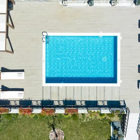 Mariani Renovated 2022 ,private Pool, Sea Views , Lindos 10 Mins,beach 3 Mins Κάλαθος