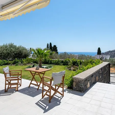 Mariani Renovated 2022 ,private Pool, Sea Views , Lindos 10 Mins,beach 3 Mins Κάλαθος
